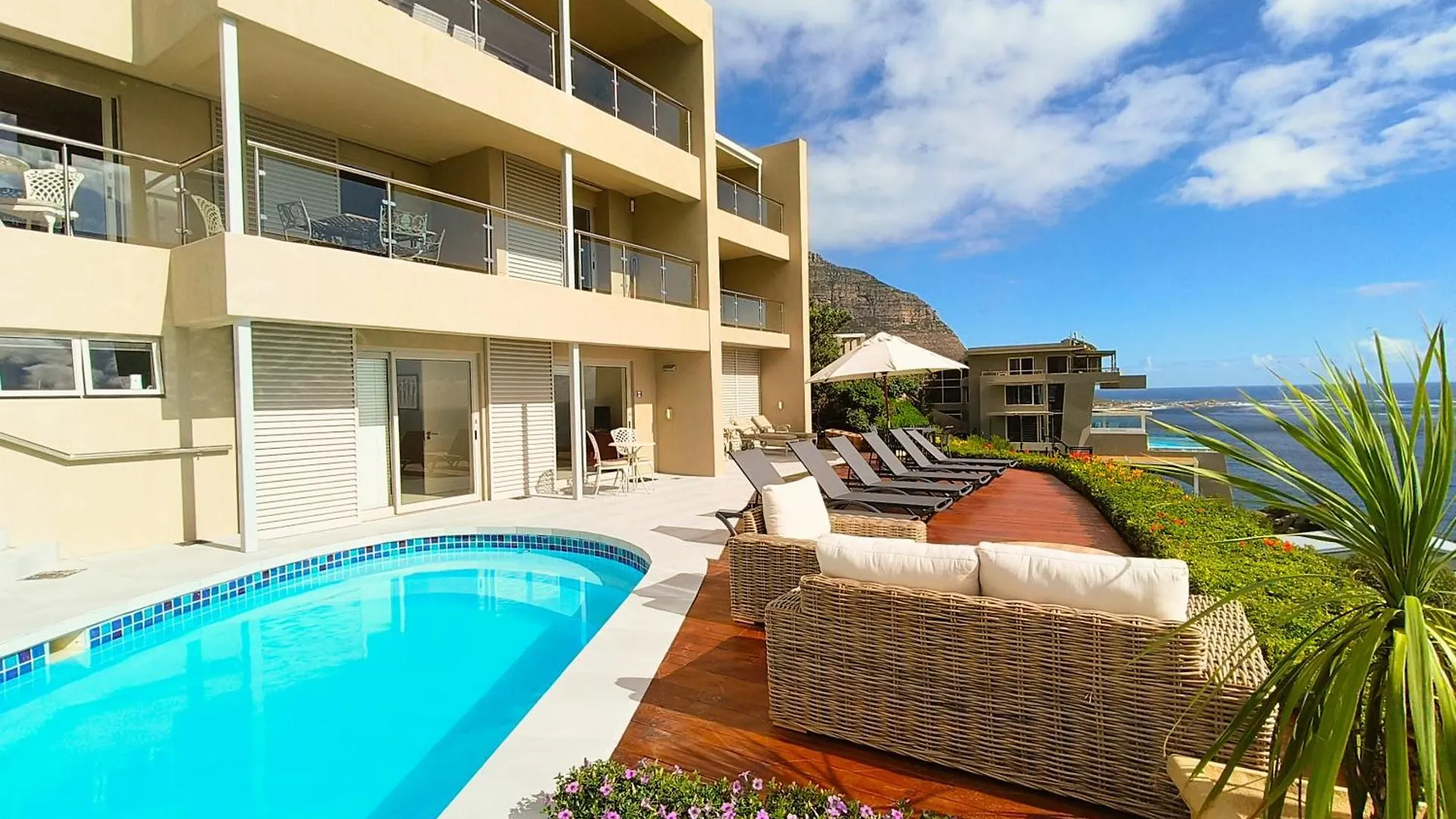 Aparthotel Casa Papale' Luxury Accommodation Kapstadt