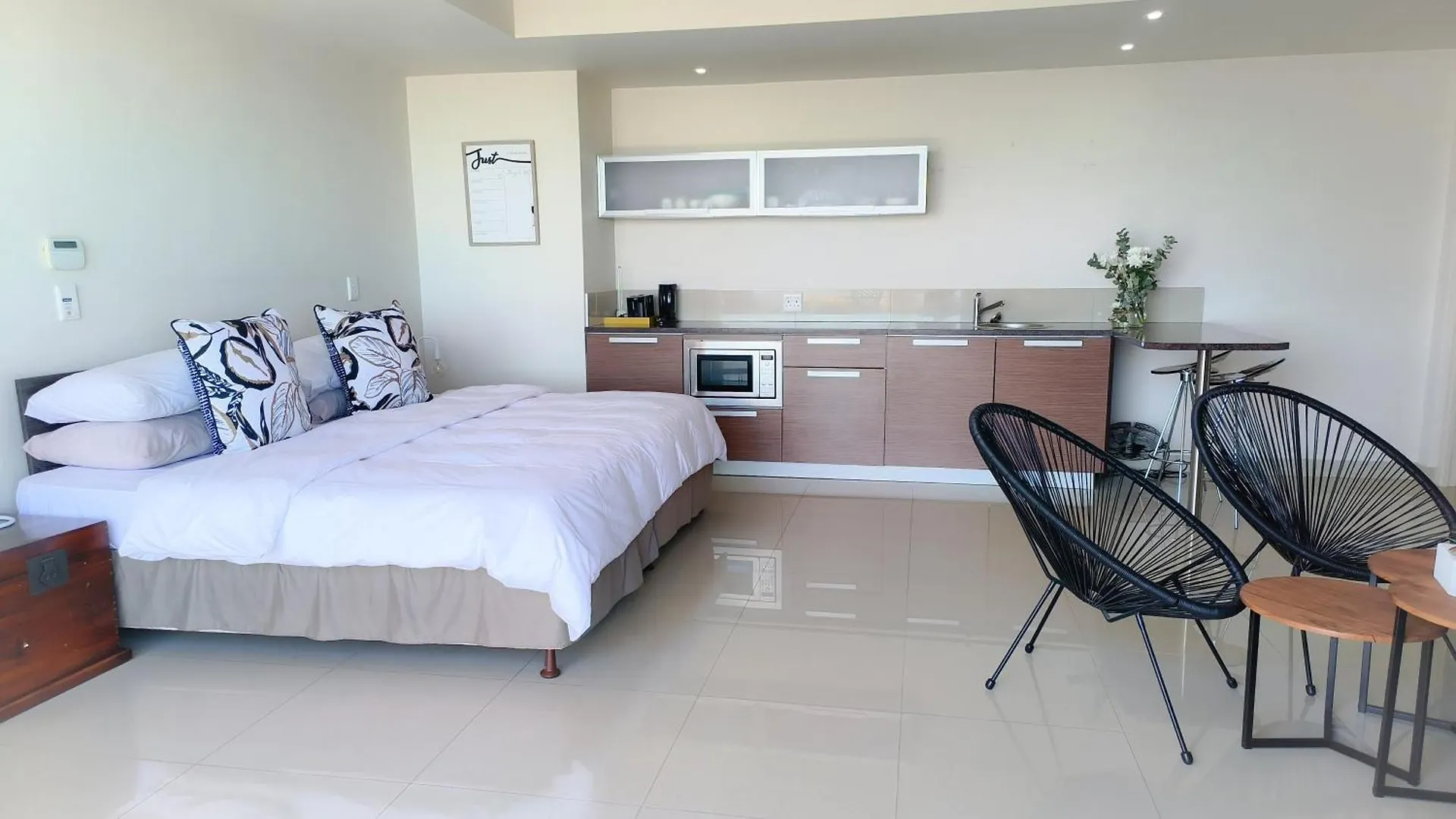 Aparthotel Casa Papale' Luxury Accommodation Kapstadt