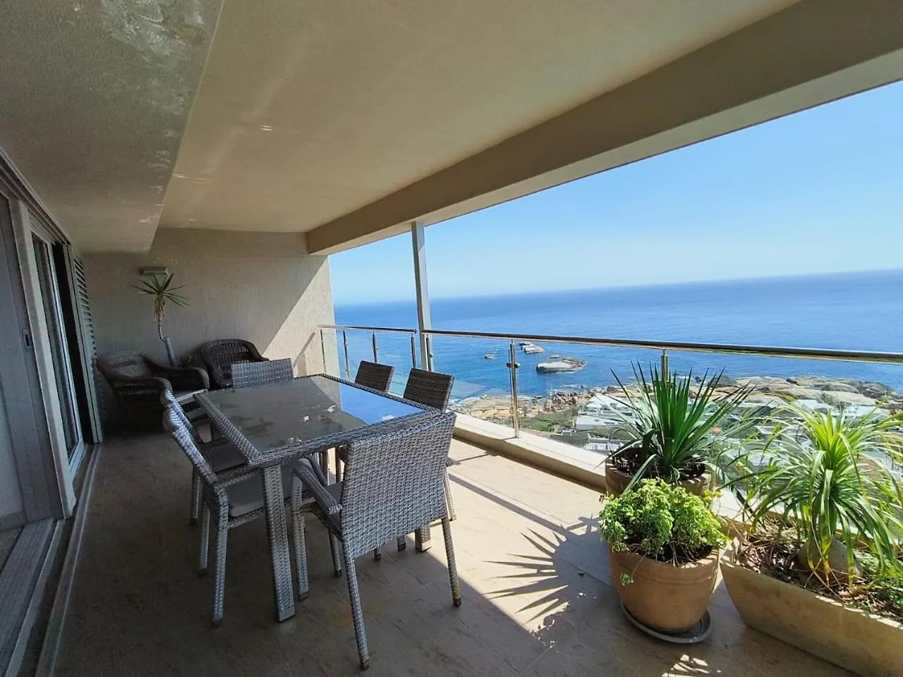 Casa Papale' Luxury Accommodation Kapstadt 0*,  Südafrika