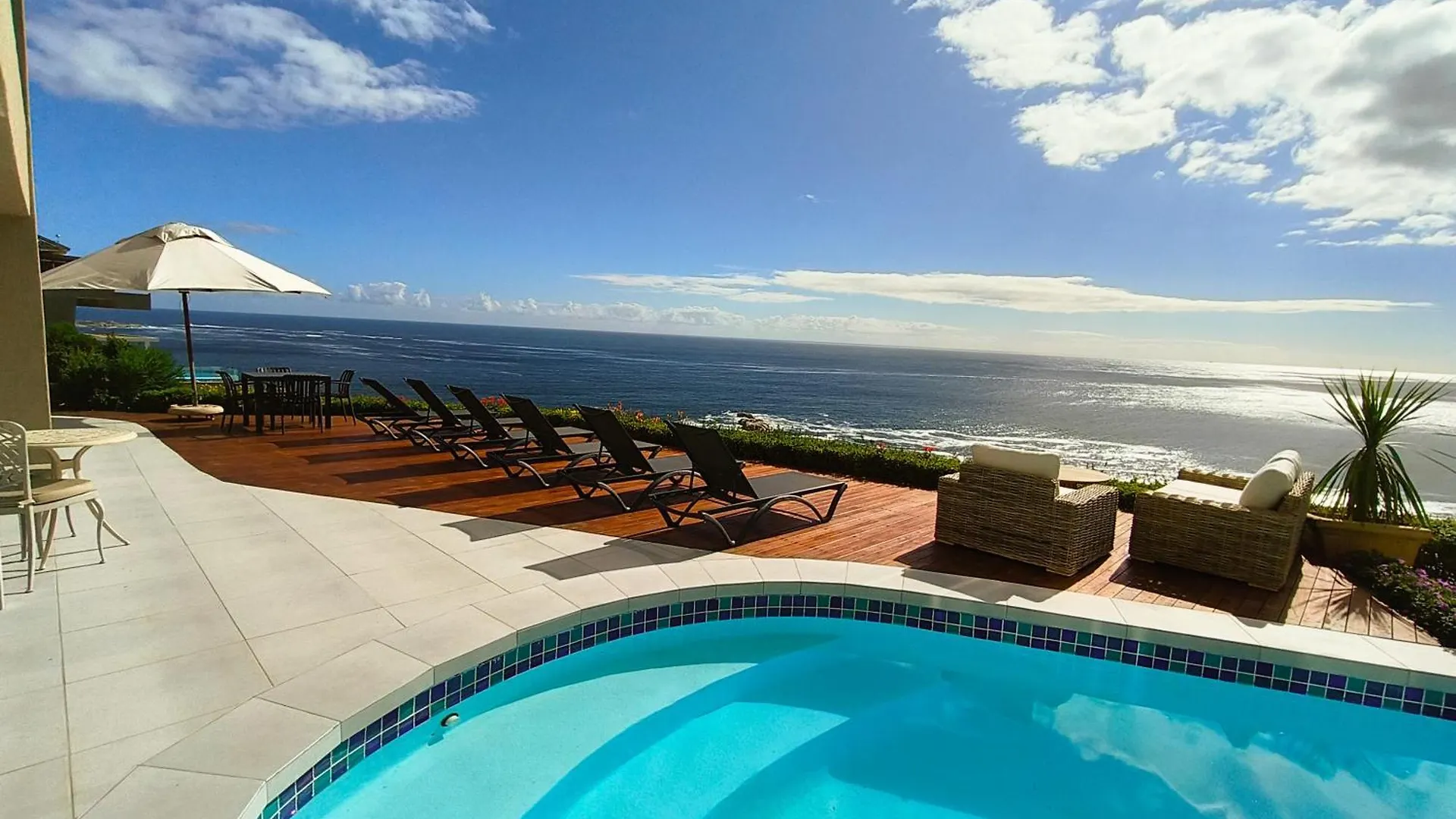 Casa Papale' Luxury Accommodation Kapstadt 0*,  Südafrika